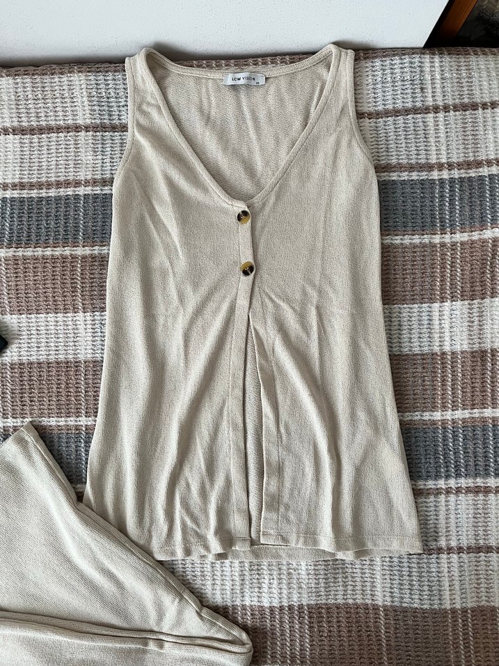 Bej V Yakalı, Kolsuz İkili Takım - Görsel 2