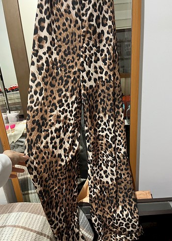 Leopar Desenli Tulum - Görsel 2