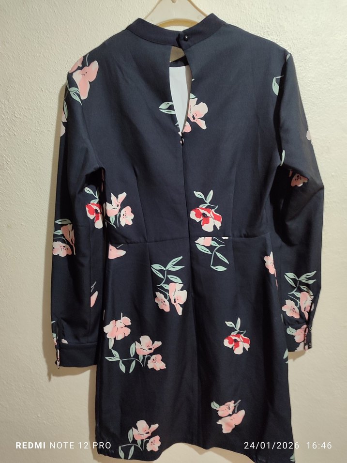 Çiçek Desenli Lacivert Midi Elbise - Görsel 2