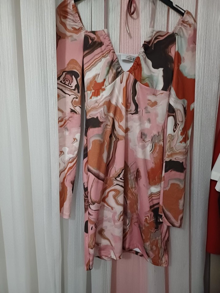 Uzun Kollu Pembe Batik Midi Elbise - Görsel 2