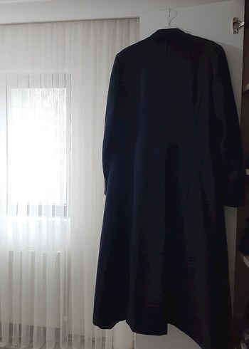 Uzun lacivert  Düğmeli Kadın Kaban - Görsel 4