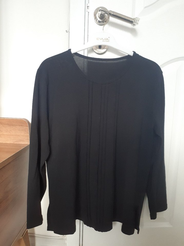 Siyah Kadın Keten Pliseli Uzun Kollu Bluz - Görsel 2