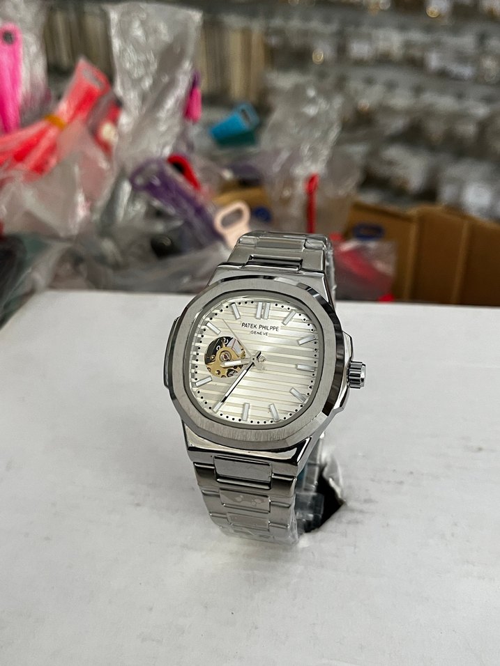 Patek Philippe Klasik OtomatikErkek  Saati Gri - Görsel 4