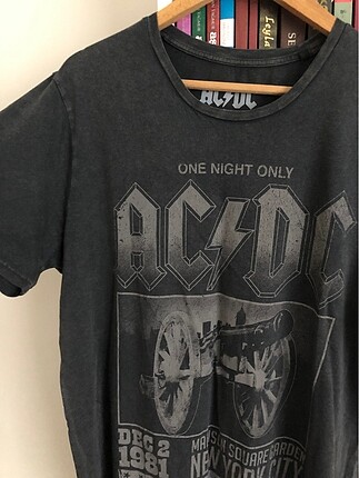 AC DC t-tshirt