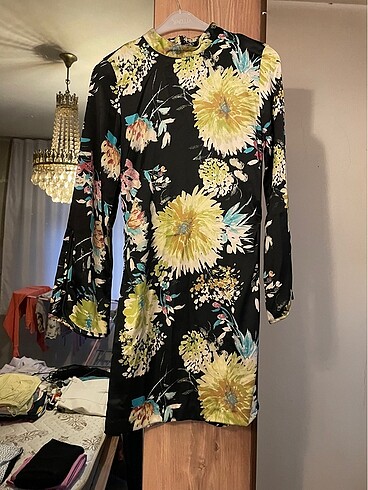 Zara saten elbise