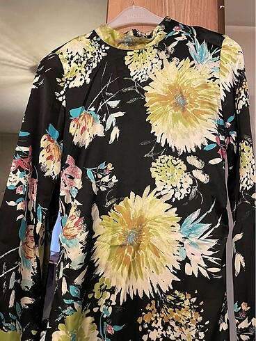 Zara Zara saten elbise