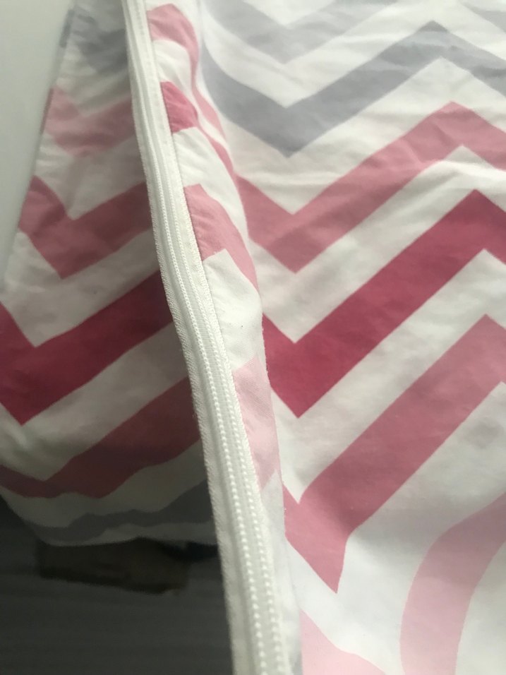 Pembe ve gri baskılı beşik yatak yüzü.  En. 65. Boy.  120 - Görsel 4