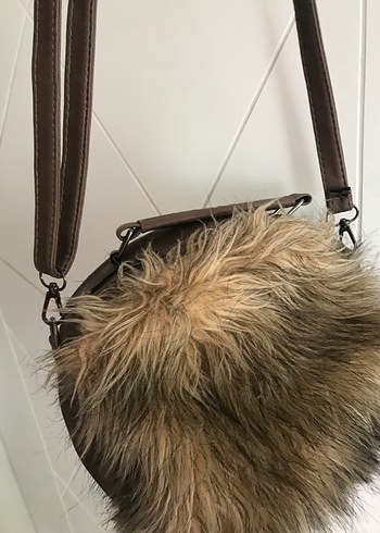 Kürk Detaylı Kahverengi Süet Kadın Çanta - Görsel 5
