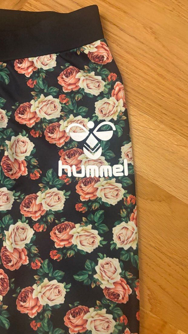 Çiçek Desenli Kadın Tayt Hummel - Görsel 2