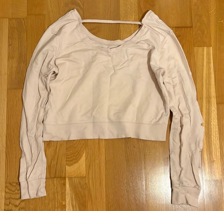 Uzun Kollu Baskılı yırtık model Tişört - Görsel 3