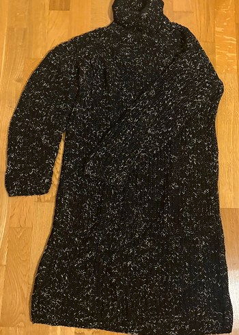 Kadın Siyah Boğazlı Uzun Örgü Kazak - Görsel 4