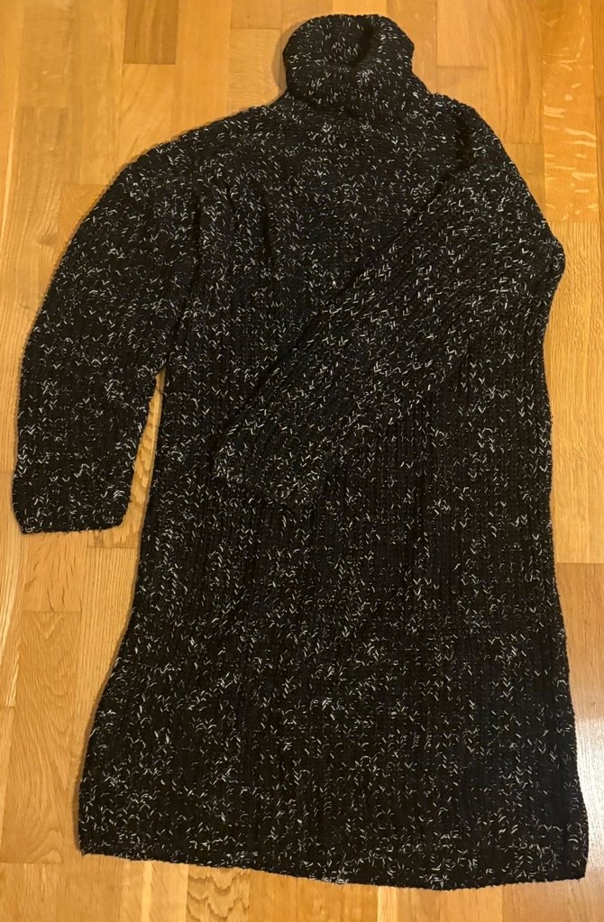 Kadın Siyah Boğazlı Uzun Örgü Kazak - Görsel 4