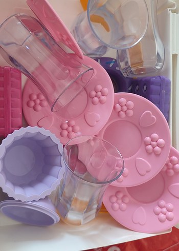 Pembe Çiçekli Pop Kültür Bardak Altlıkları - Görsel 4