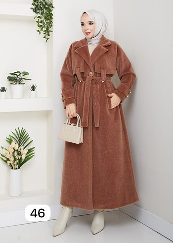 Beyaz Kuşaklı Uzun Kadın Yün Kaban - Görsel 3