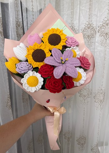 El Örgüsü Renkli Çiçek Buketi - Görsel 3