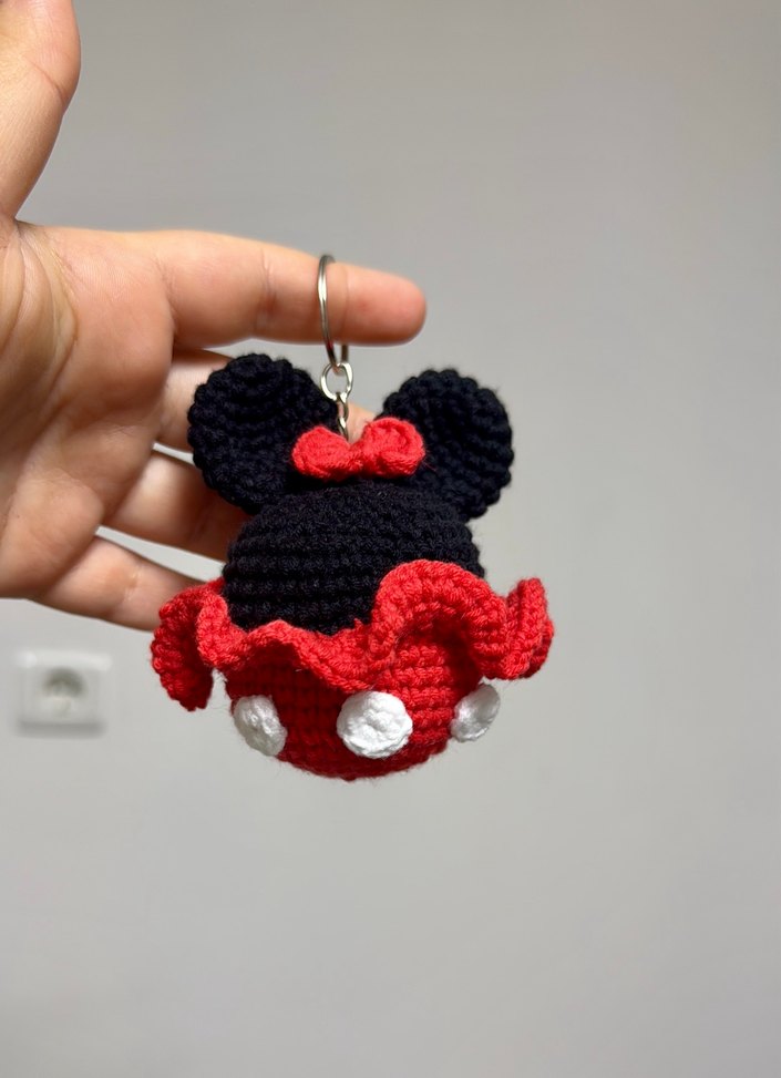 Mini Mouse Örgü Anahtarlık - Görsel 3