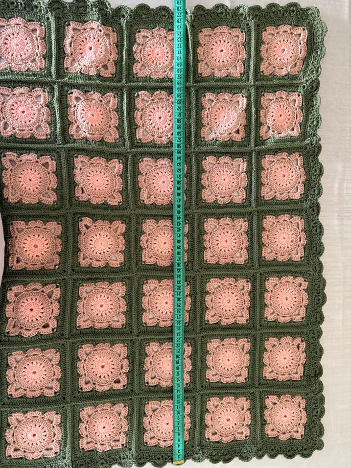 Pembe ve yeşil el örgüsü battaniye - Görsel 3