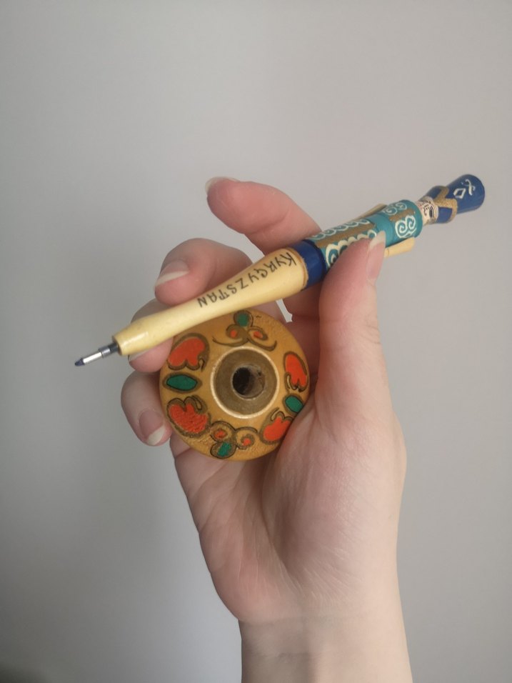 Kırgızistan Ahşap Tükenmez Kalem - Görsel 2