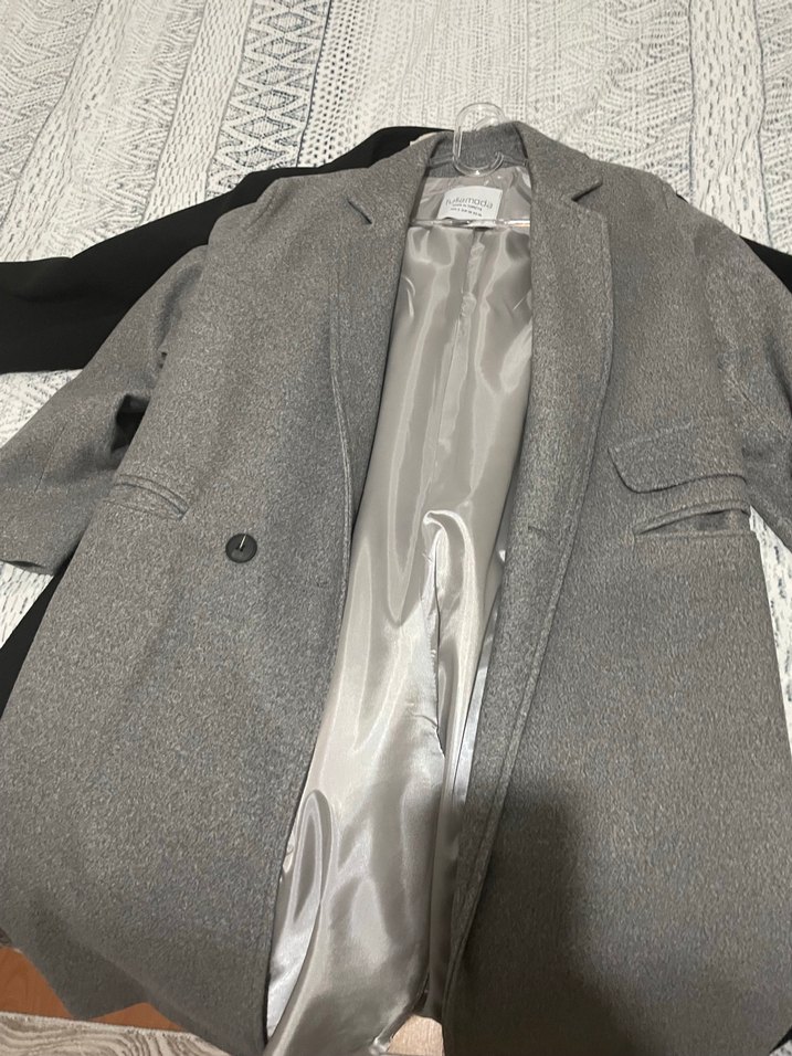 KapüşonluFermuarlı Siyah Kadın Yelek ve kaşe kaban adet fiyatdr - Görsel 2