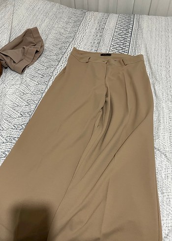 Kahverengi Kadın Kumaş Pantolon 4 adet 500tl - Görsel 3