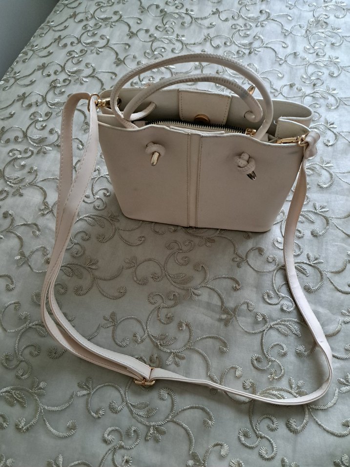 Beyaz Deri Kadın Çanta - Görsel 2