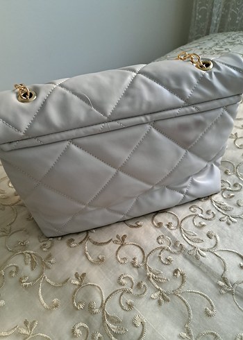 Zincir Detaylı Gri Deri Kadın Çanta - Görsel 2