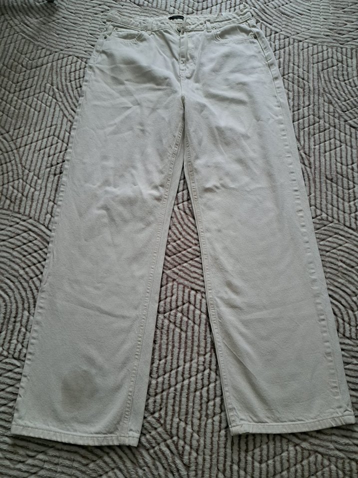 Kadın Beyaz Pamuklu Rahat Kesim Kumaş Pantolon - Görsel 2