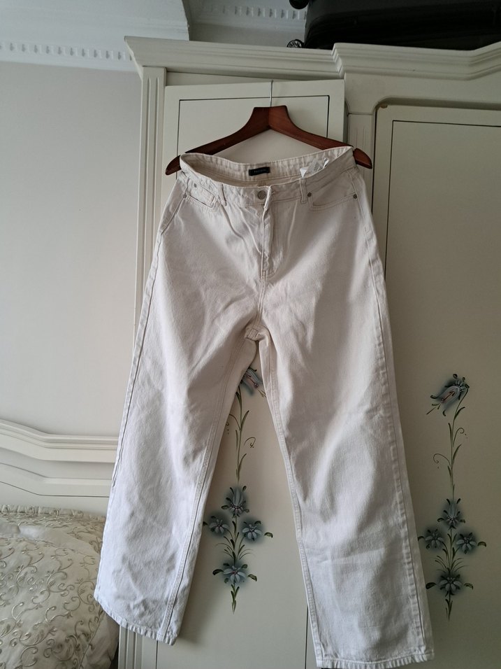 Kadın Beyaz Pamuklu Rahat Kesim Kumaş Pantolon - Görsel 5