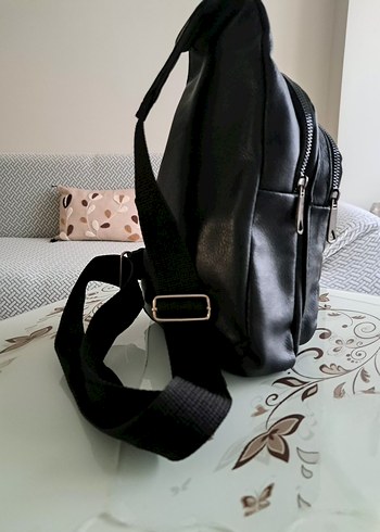 Siyah Deri Kadın Bel Çantası - Görsel 3