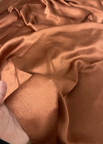 Parlak Kahverengi Kadın Saten Şal - Görsel 3
