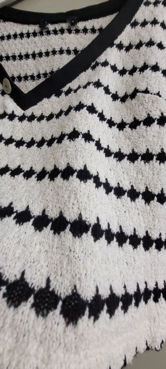 Zebra Desenli V Yakalı Triko Takım - Görsel 3