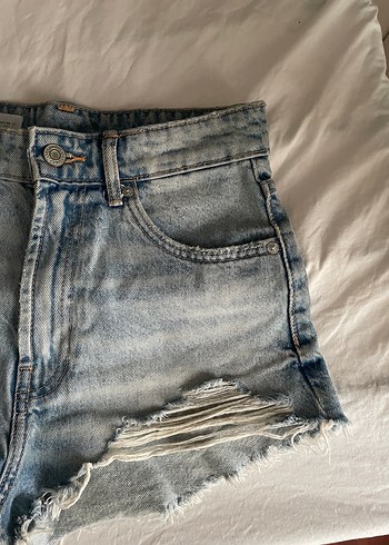 34 Beden mavi Renk Zara Mini Kot Şort