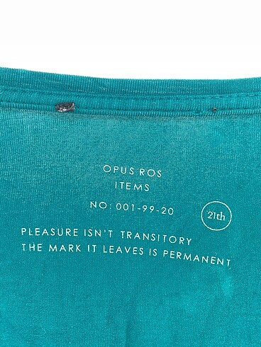 universal Beden çeşitli Renk Diğer T-shirt %70 İndirimli.