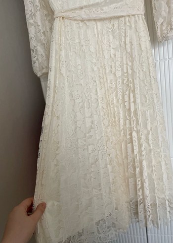 Bej Dantel Detaylı Uzun Kadın Elbise - Görsel 7