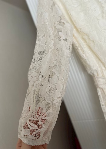 Bej Dantel Detaylı Uzun Kadın Elbise - Görsel 3