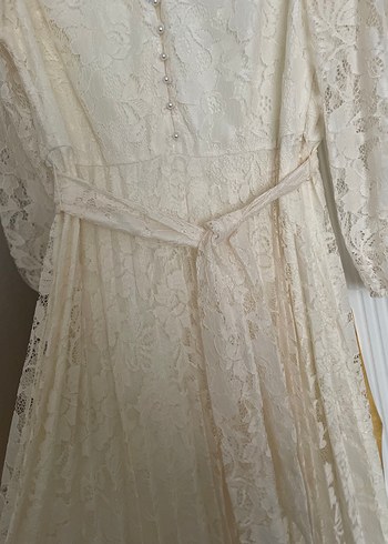 Bej Dantel Detaylı Uzun Kadın Elbise - Görsel 4