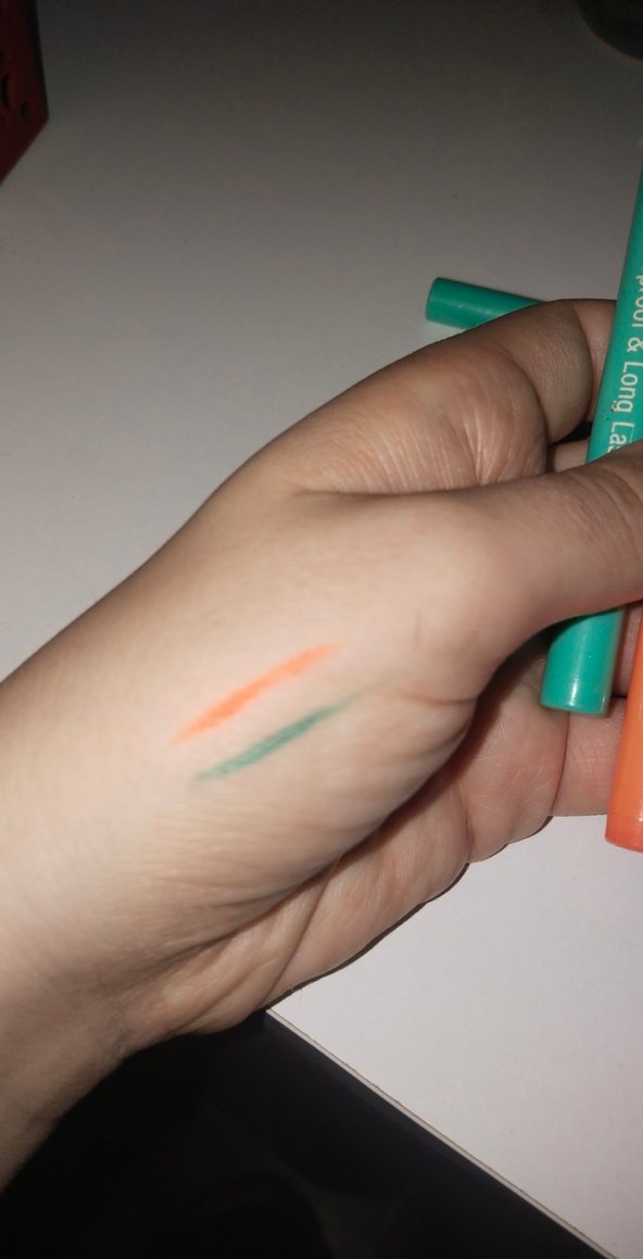 Çok Renkli İnce Uçlu Eyeliner Kalemleri - Görsel 3