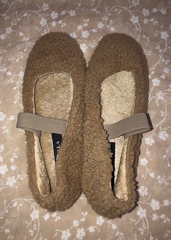 Fambella Bej Kürklü Peluş Kadın Günlük Ev Babeti - Görsel 4