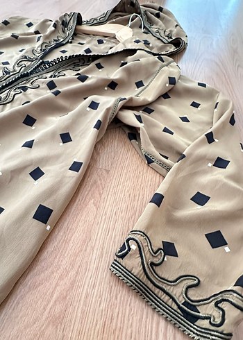 Bohem V Yaka Uzun Gri Nakışlı Elbise - Görsel 3