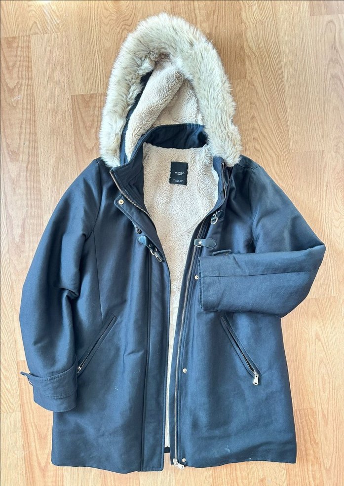 Kürk Detaylı Siyah Kadın Kışlık Mont - Görsel 2