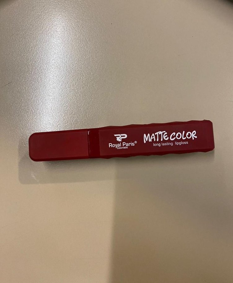Royal Paris Koyu Kırmızı Mat Ruj - Görsel 3