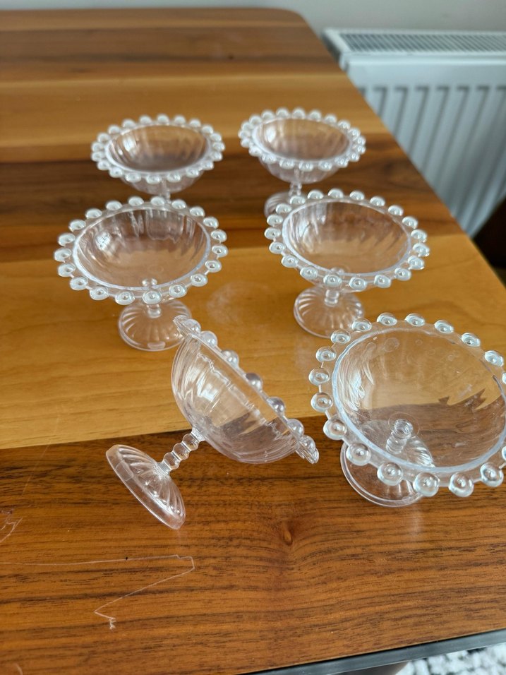 Şeffaf Ayaklı Mini Tatlı Kasesi - Görsel 5