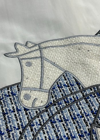 Beyaz Unicorn İşlemeli Tarz Gömlek - Görsel 2