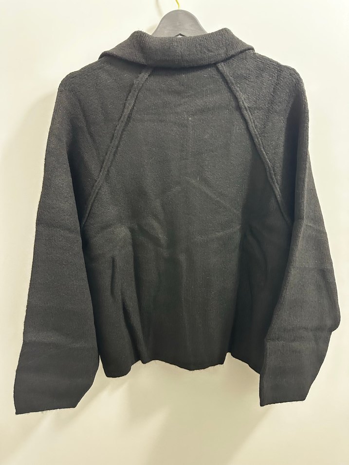 Polo Yaka Siyah Kadın Ceket Hırka - Görsel 3