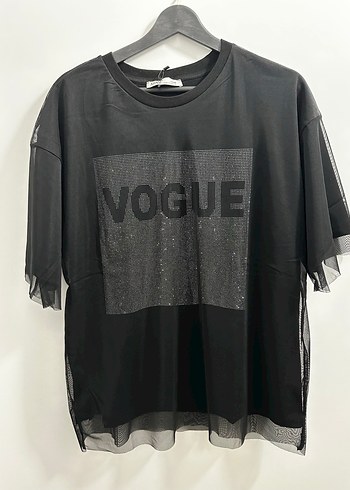 VOGUE Baskılı Tül ve Taş Detaylı Siyah Tişört - Görsel 3