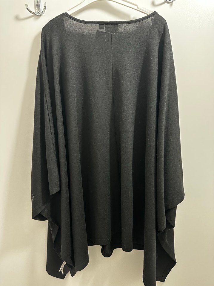 Siyah Kadın Pelerin Bluz - Görsel 2