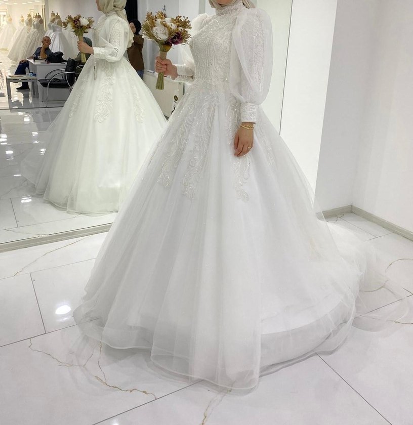 Beyaz Şeffaf Uzun Kollu Tesettür düğün Elbisesi - Görsel 4