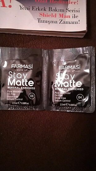 Farmasi Stay matte fondöten