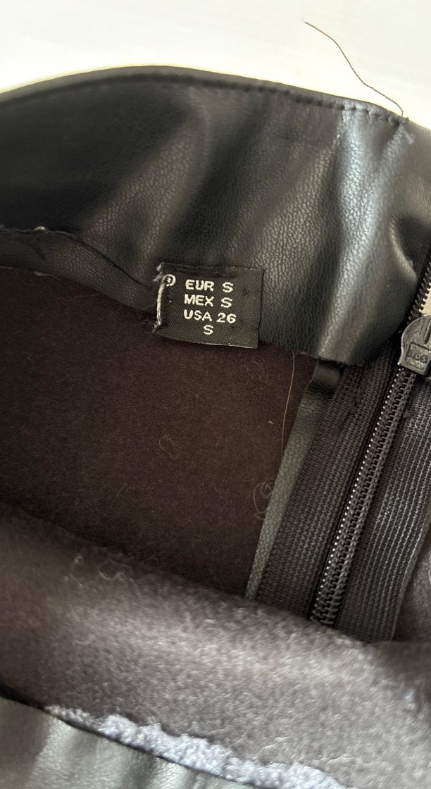 Siyah Deri Pilili Mini Etek - Görsel 3