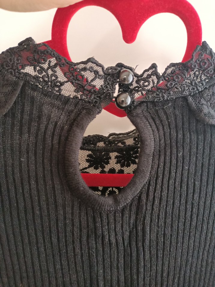 Dantel Detaylı Siyah Triko Elbise - Görsel 4